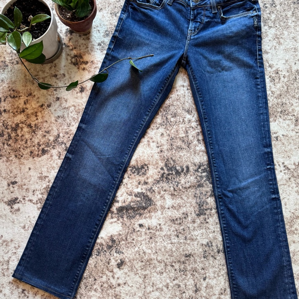 Silver Jeans Women's Straight Leg Jeans - Dark Blue Wash